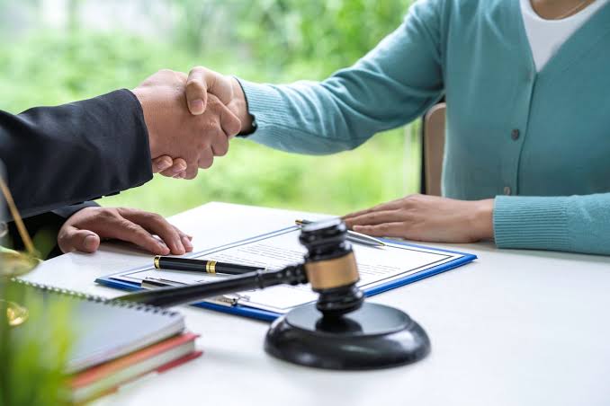 The Timeline for Settling an Iowa Personal Injury Case